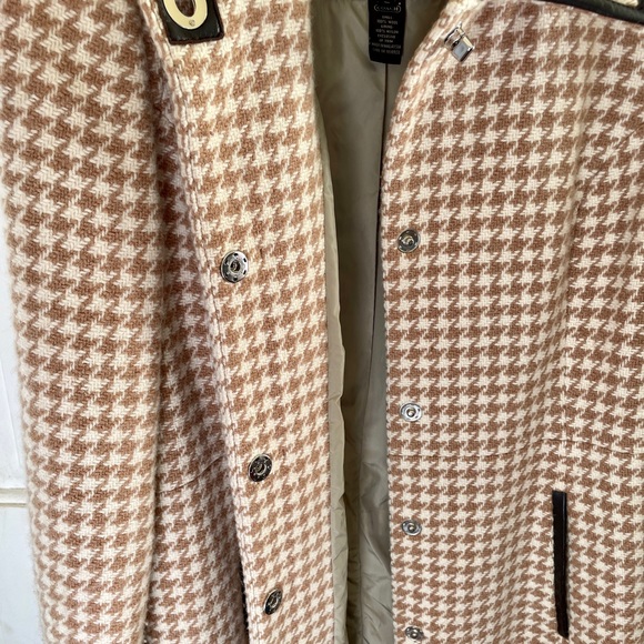 Vintage Coach Houndstooth Wool & Leather Womens Coat / Fully Lined / Large Tan - Picture 13 of 13